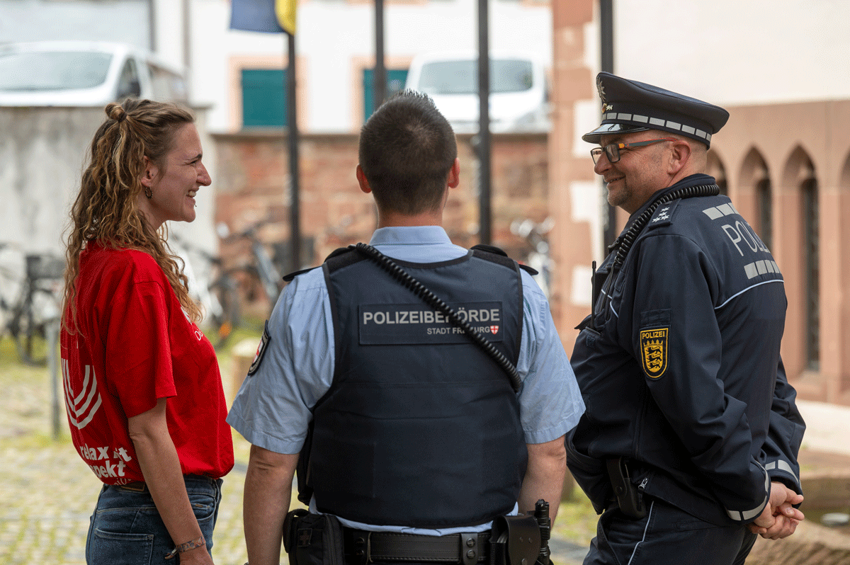 Vollzugsdienst, Polizei und Nachtmediator*in