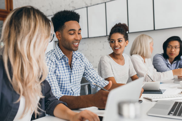 Look! /stock.adobe.com