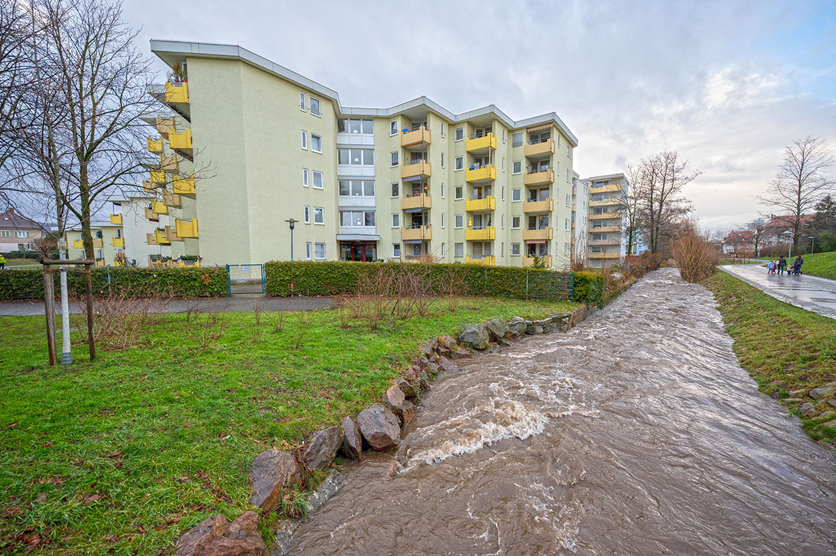 Fluss-Hochwasser 