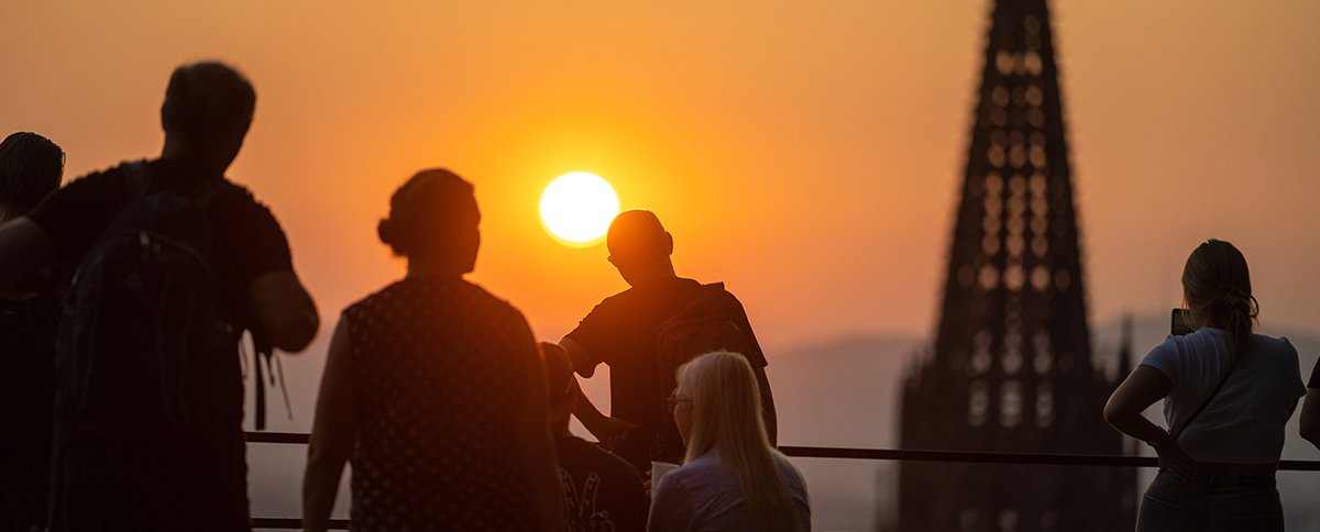 Blick aufs Münster bei Sonnenuntergang Blick aufs Münster bei Sonnenuntergang