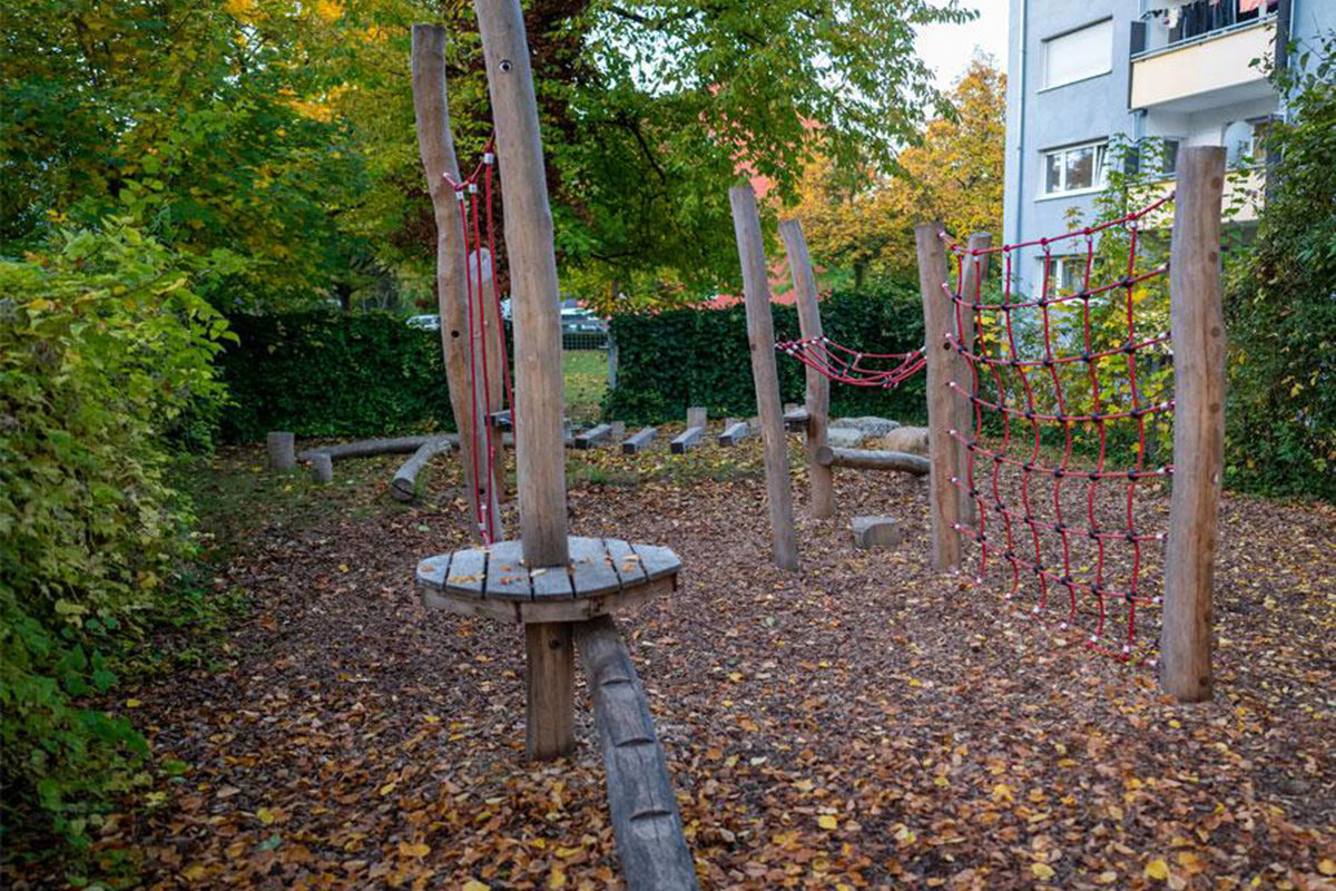 Kinder und Familienzentrum Sprungbrett  www.freiburg.de  Leben in